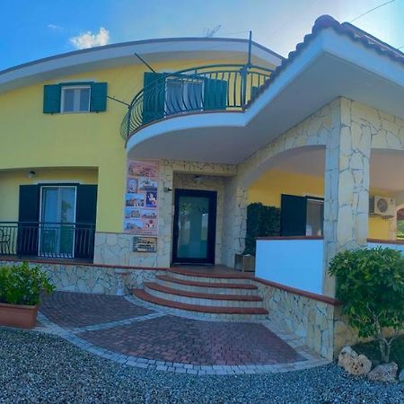 Il Nido Delle Rondini Bed and Breakfast Grottole Eksteriør billede