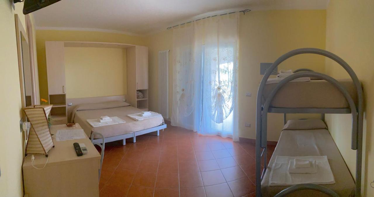 Il Nido Delle Rondini Bed and Breakfast Grottole Eksteriør billede