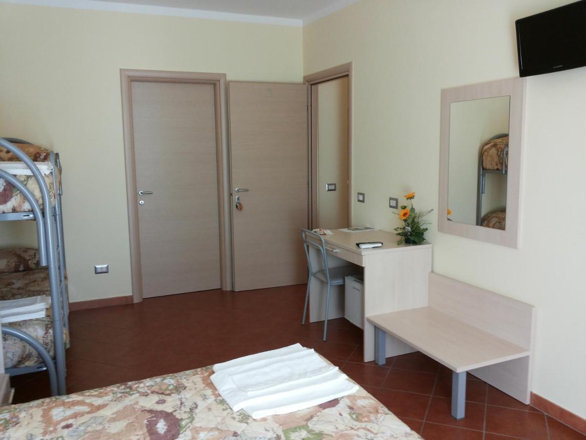 Il Nido Delle Rondini Bed and Breakfast Grottole Eksteriør billede