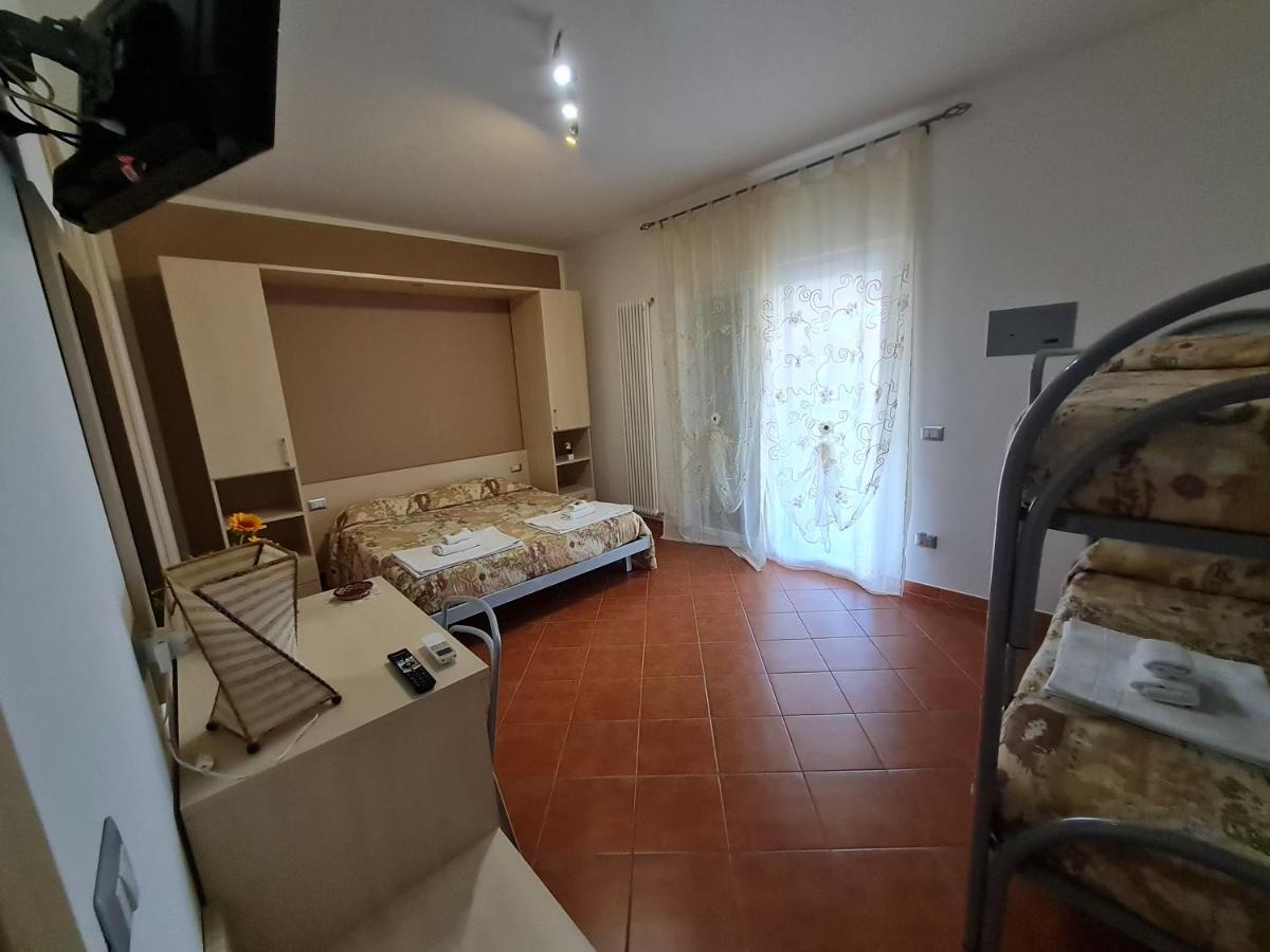 Il Nido Delle Rondini Bed and Breakfast Grottole Eksteriør billede